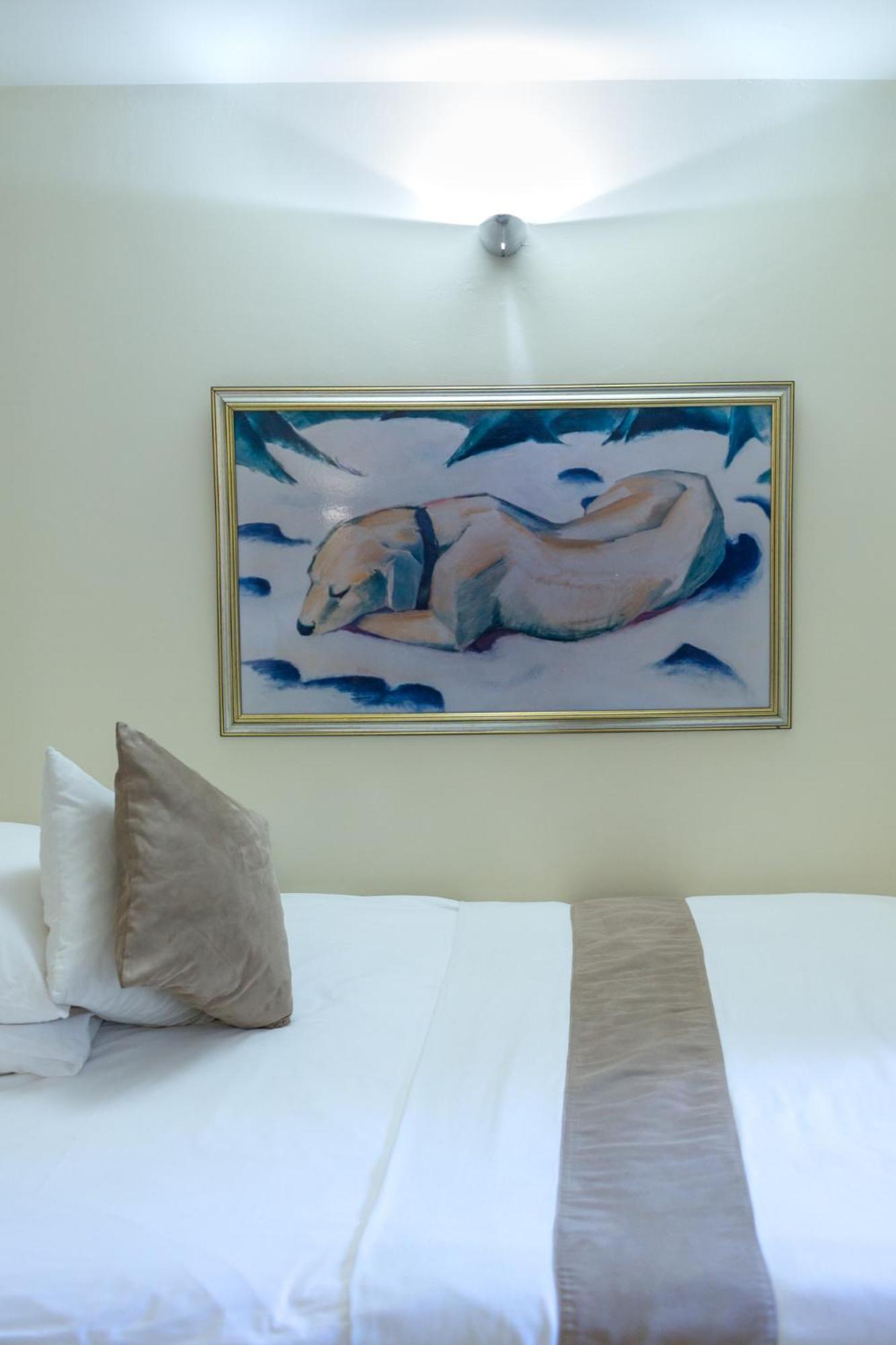 Lezard Bleu Guest house Cape Town