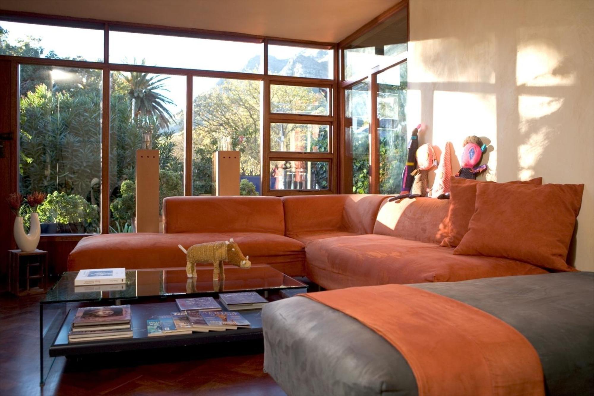 Lezard Bleu Guest house Cape Town